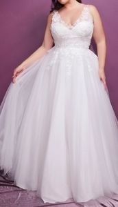 Plus size wedding dress evening bridal gown